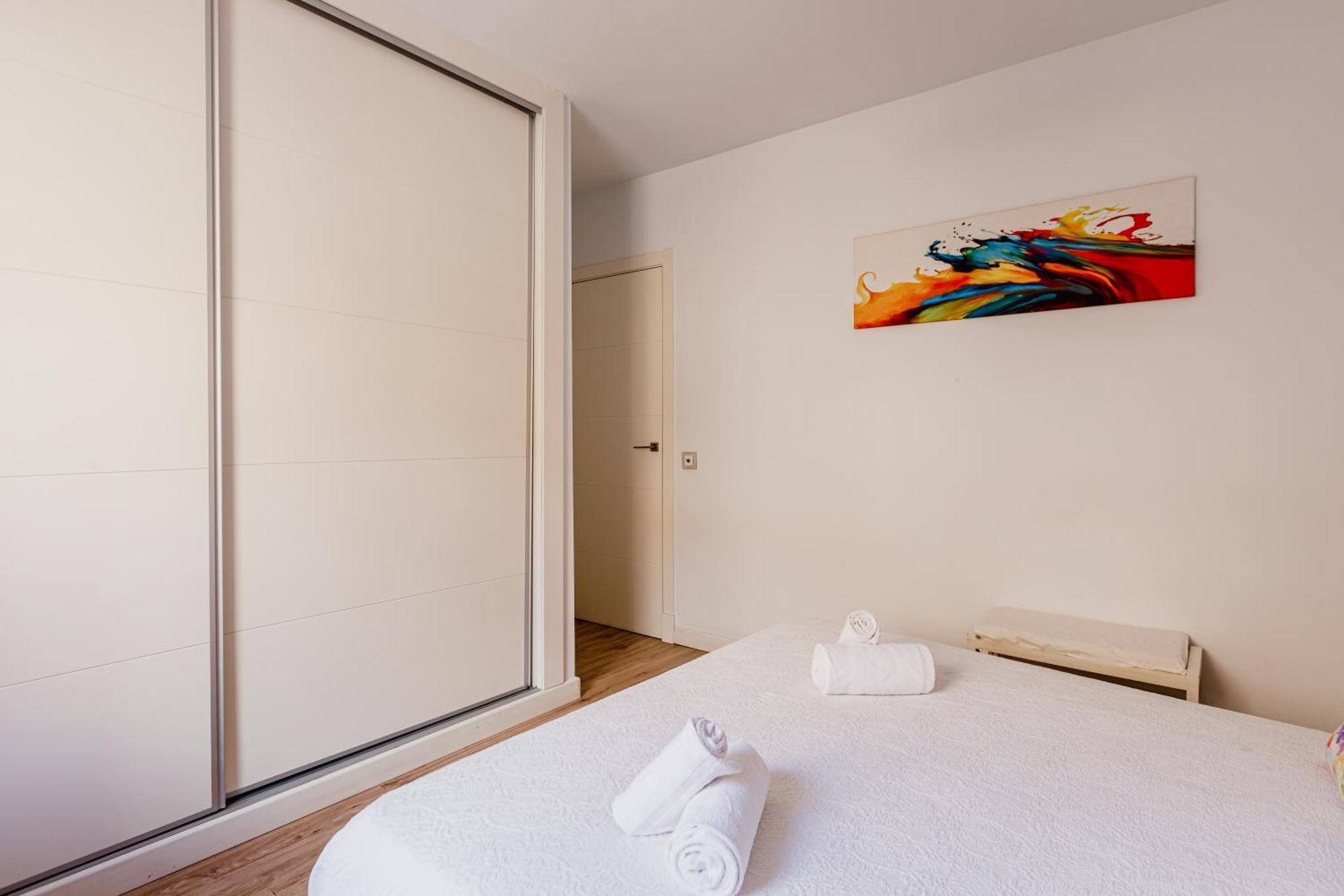Modern And Functional In Sierpes Centro Appartement