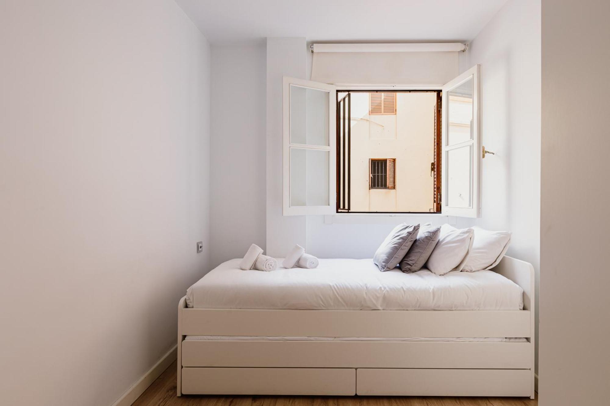 Modern And Functional In Sierpes Centro Appartement Séville